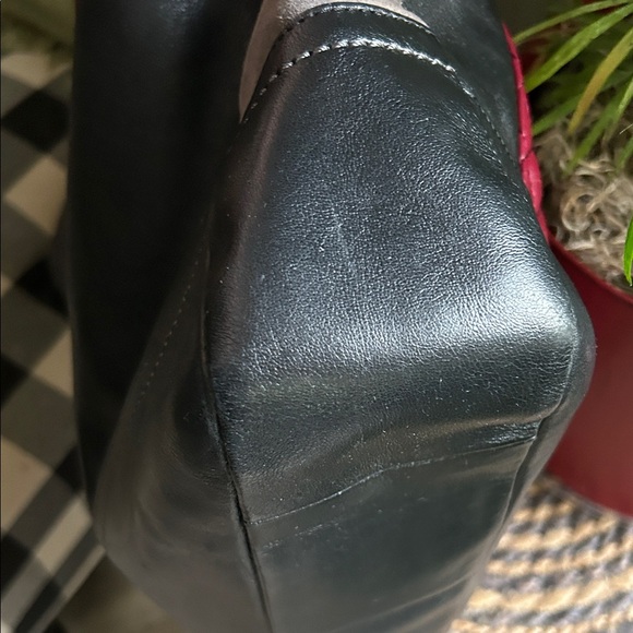 Coach Park Quilted Burgundy and Black Shoulder Bag - Picture 5 of 15